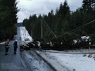 Dobrovoln hasii ze elezn Rudy se bhem pondl nezastavili. Odklzeli...