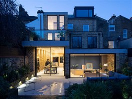 Architekt Sam Selencky o návrhu domu poznamenal: „Londýnská čtvrť New Cross je...