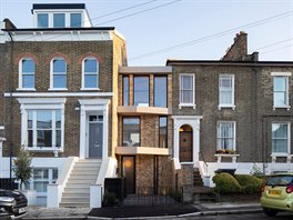 Mezeru mezi dvěma londýnskými domy zaplnil unikátní „výplňový dům“, který je...