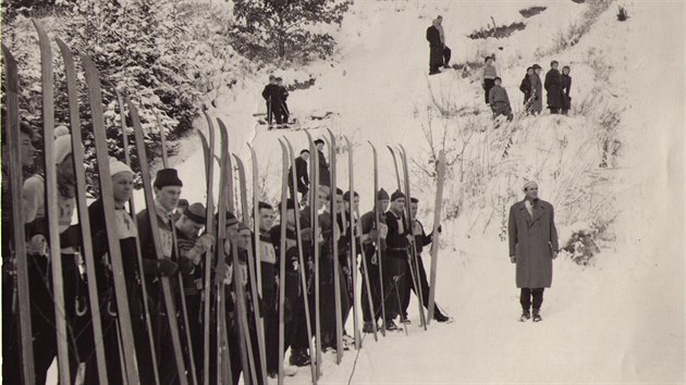 Skoky na lych byly v padestch a edestch letech v eskoslovensku velmi populrn.