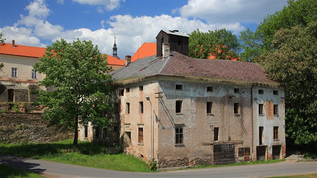 Zchátralý mlýn v Moravské Třebové.