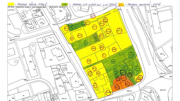 Majitel pozemk na voln ploe: lutou st vlastn msto, zelenou CTP a oranovou dal soukrom majitel.