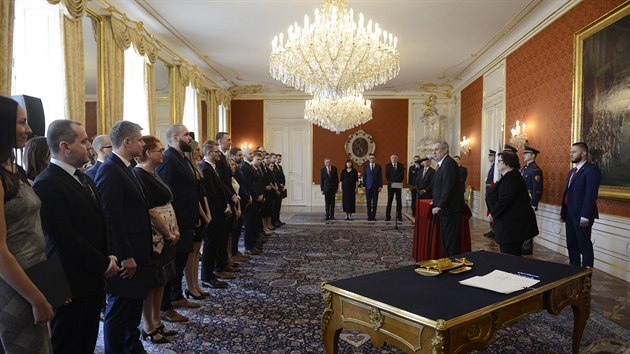 Prezident republiky Milo Zeman jmenoval na Praskm hrad 35 soudc obecnch soud esk republiky. (13. nora 2020)