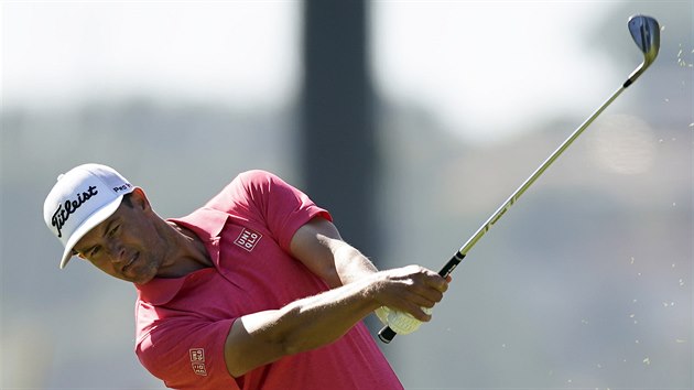 Adam Scott si jde pro vhru na Genesis Invitational.