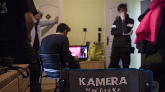 Studenti pod režijním vedením Romana Floriana začínají natáčet snímek Taxikář (16. 2. 2020).