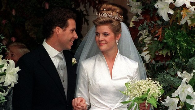 David Armstrong-Jones a Serena Stanhope se vzali v kostele svaté Markéty ve Westminsteru 8. října 1993.