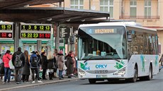 Trnice, uzlové autobusové nádraí karlovarské mstské hromadné dopravy.