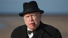 Brian Cox ve filmu Churchill