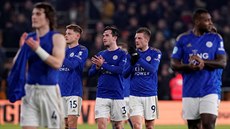 Fotbalisté Leicesteru City d�kují za podporu fanou�k�m.