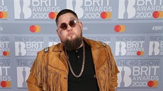 Zp�vák Rory Charles Graham alias Rag'n'Bone Man na Brit Awards (Londýn, 18....