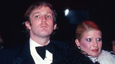 Donald Trump a Ivana Trumpová (New York, 1. února 1980)