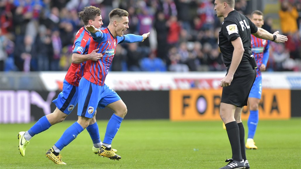 Plzeň - Příbram 4:0, přesvědčivá výhra, hattrickem zazářil Bucha