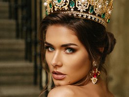 Miss Global 2019 Karolína Kokešová