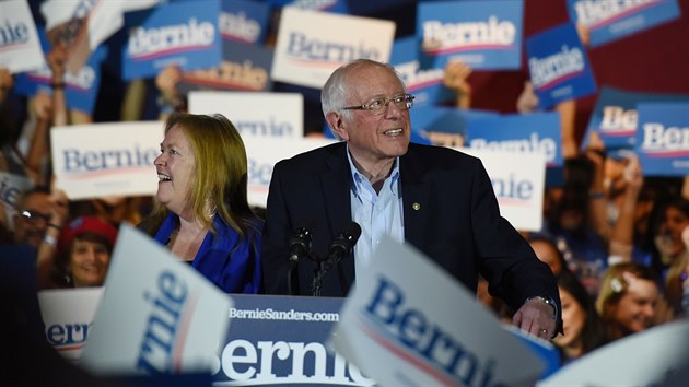 Senátor Bernie Sanders zvítězil v Nevadě ve stranickém klání demokratů o nominaci na kandidaturu v prezidentských volbách. (23. února 2020)