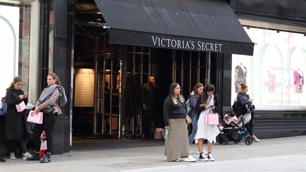 Obchod Victorias Secret  v Londn. (8. ljna 2018)