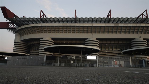 Utkn Evropsk ligy mezi Interem Miln a Ludogorcem Razgrad se kvli en koronaviru na severu Itlie hraje na przdnm stadionu.