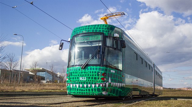 Na vrob tramvaje se podlej firmy sdruen do Aliance TW Team, jednotliv komponenty v Brn kompletuj do konen podoby zamstnanci dopravnho podniku.