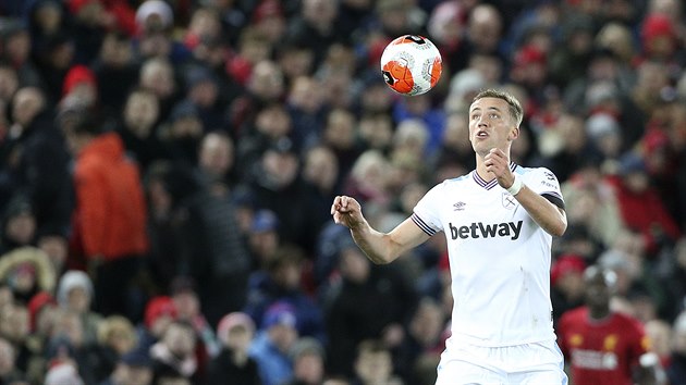 Tom Souek v anglick lize v dresu West Ham United.