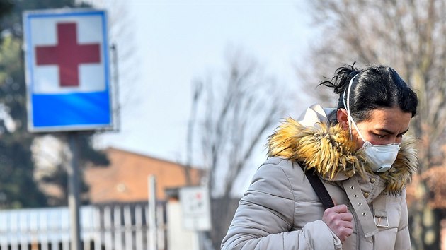 ena opout nemocnici ve msto Codogno. V 11 mstech na severu Itlie jsou od ptku na tden uzaveny koly, kostely, obchody, stadiony, bary a dal veejn msta kvli epidemii koronaviru. (22. nora 2020)