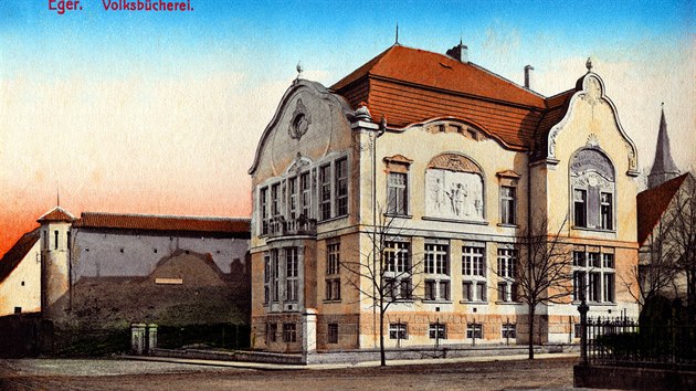 Knihovnu postavil Franz Kraus podle projektu teplického architekta Maxe Loose. Provoz zahájila roku 1911.