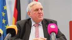 Zemský ministr zdravotnictví Karl-Josef Laumann potvrdil na tiskové konferenci...