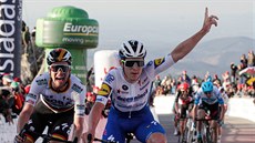 DALÍ TRIUMF. Remco Evenepoel a jeho vítzství na Alto da Fóia.