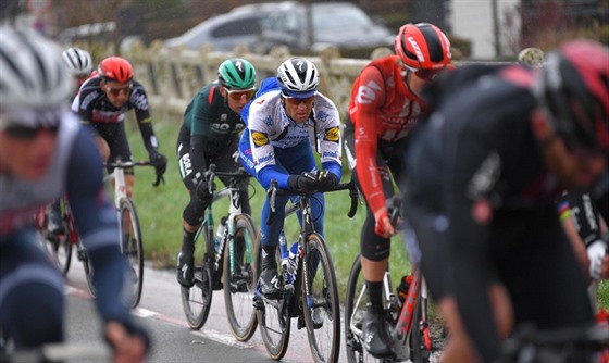 Zdenk tybar bhem klasiky Omloop Het Nieuwsblad.