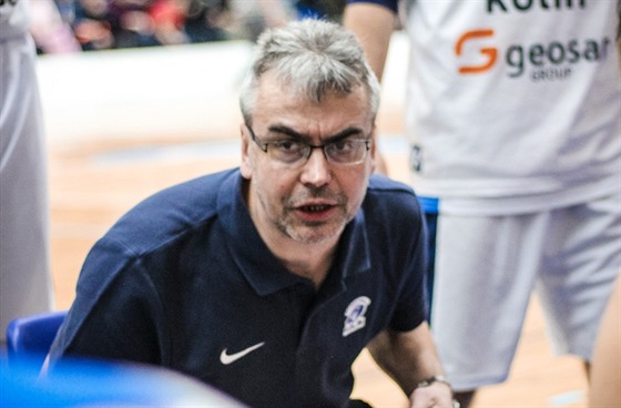 Kolínský manaer Miroslav Sodoma se ujal i role trenéra.