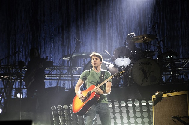 Hvězdný James Blunt se vrací do Prahy. Přednostní nákup do Forum Karlín
