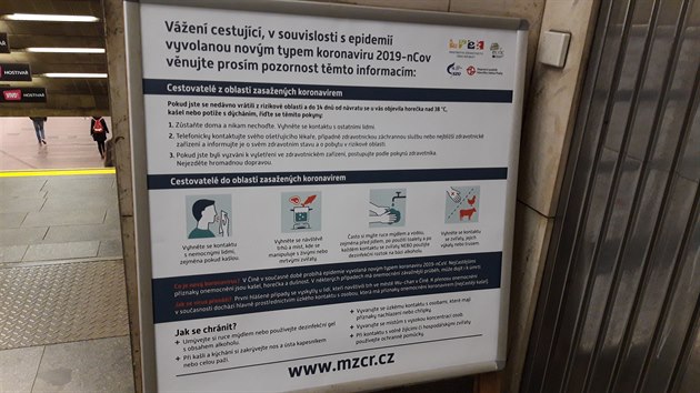 Preventivní informace kvli koronaviru v MHD