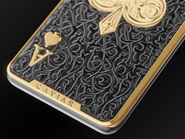 Luxusní Samsung Galaxy S20 od znaky Caviar v designu herní karty