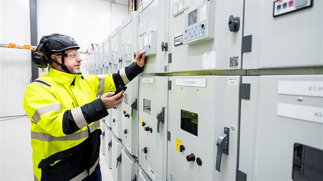 Součástí dodávky rozváděčů je i moderní monitoring distribuční sítě elektrické energie ve výrobních halách.