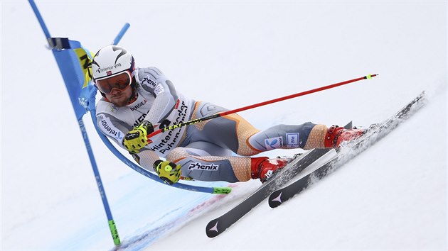 Aleksander Aamodt Kilde na trati superobho slalomu v rmci kombinace v Hinterstoderu.