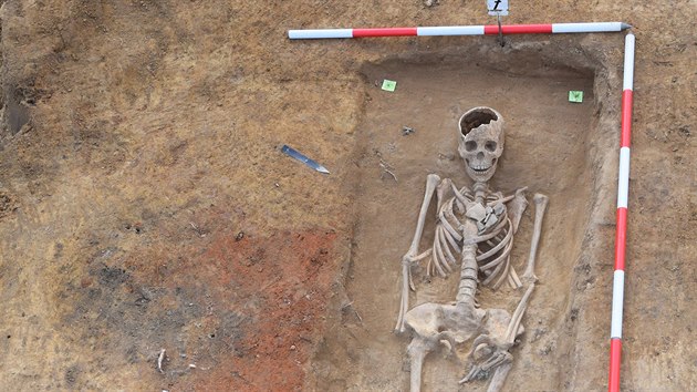 Unikátní lokalita Na Valách ve Starém Městě vydala další poklad z období Velké Moravy - sedm hrobů, které obsahovaly kosterní pozůstatky dívek a nechyběly v nich ani náušnice.