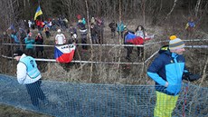Někteří biatlonoví fanoušci si závod v Novém Městě na Moravě ujít nenechali.