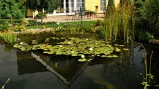 V rodinném dom� bydlí majitelé ji� dvanáct let. 