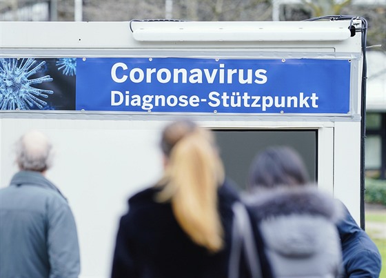 Vzhledem k epidemii zřídila Fakultní nemocnice v Mannheimu speciální...