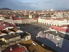 Pohled z ochozu kosteln ve na Nov Jin pes uniktn Masarykovo nmst...