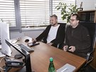 Martin Malík, pedseda Fotbalové asociace R (vpravo) a generální sekretá FAR...