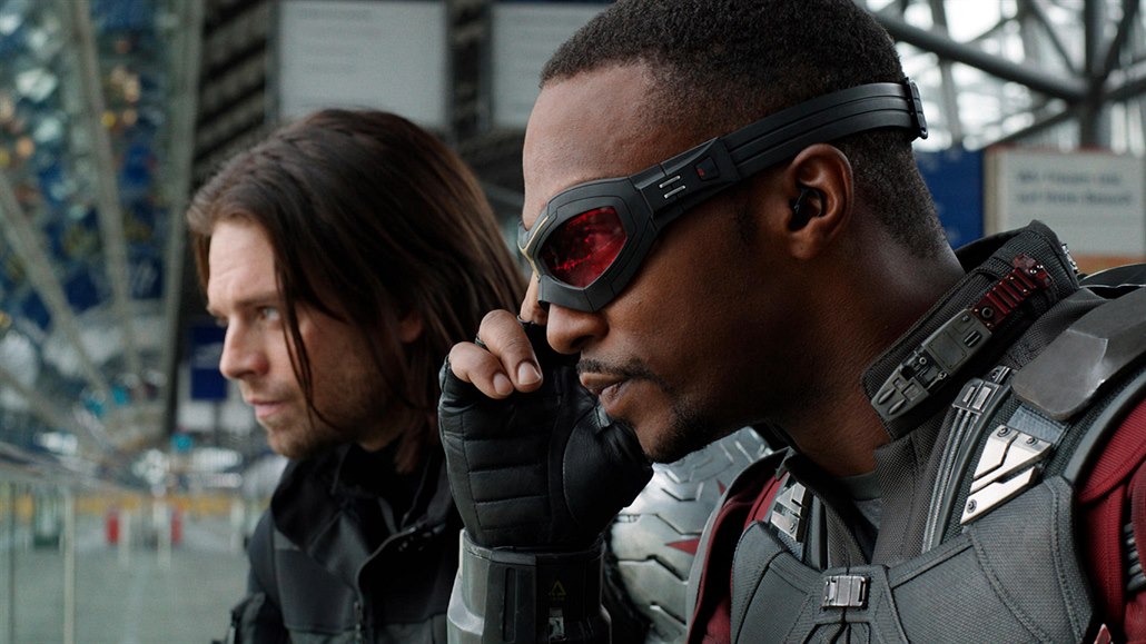 Falcon a Winter Soldier od pátku natá�eli v Praze. Kv�li koronaviru ale rychle...