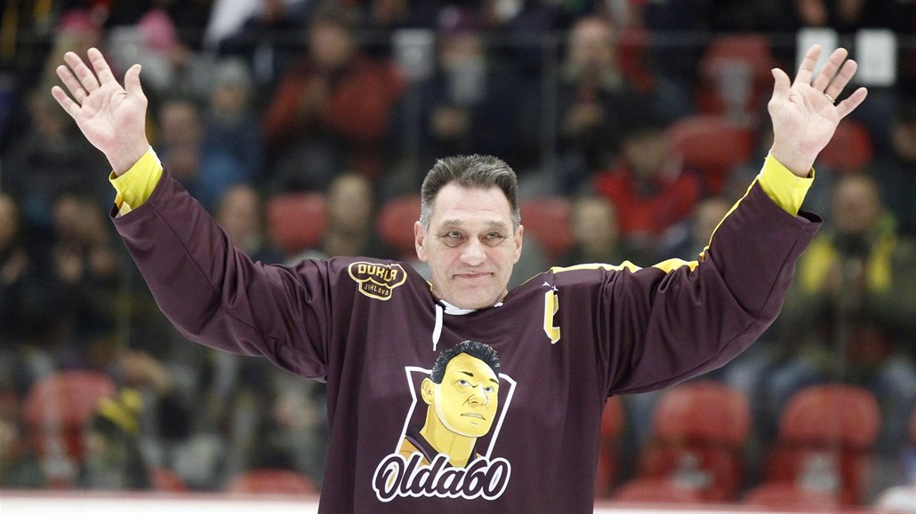 OSLAVENEC. V roce 2020 si Old�ich Válek u�íval oslavu 60. narozenin v Jihlav� p�i exhibici, p�ta�edesátiny bude slavit doma.