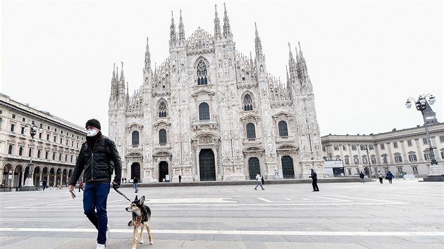 Msto duch. Italsk Miln je kvli koronaviru tm vylidnn. (10. bezna 2020)