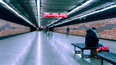 Metro bylo v nedli poloprázdné. Na snímku stanice Opatov na lince C . (15....