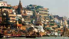 Váránasí na západním behu eky Gangy je jedním z nejdéle trvale osídlených...