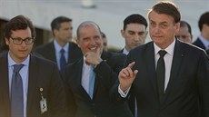 Mluví brazilského prezidenta Jaira Bolsonara (vpravo) Fabio Wajngarten (vlevo)...