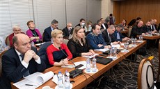 Zasedání krizového tábu v Bratislav. (12. bezna 2020)