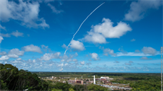 Start rakety Vega z kosmodromu Kourou ve Francouzské Guyan