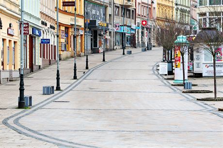 Prázdné Karlovy Vary v dob karantény. Tída T. G. Masaryka