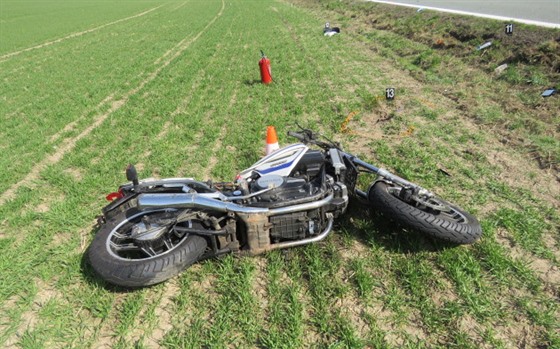 U Čestic na Rychnovsku se v pátek srazil motocykl s osobním vozidlem....