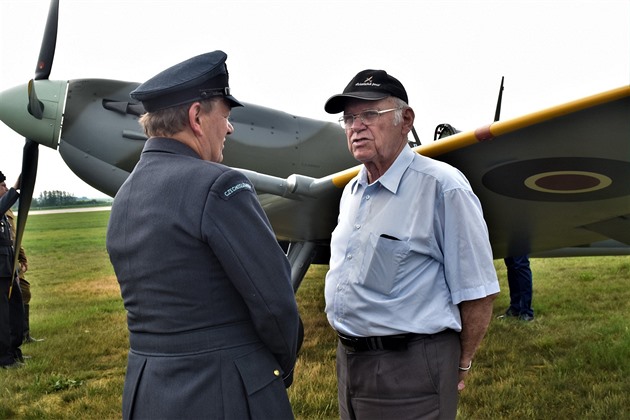 Jaroslav Janda spoluzakládal Aviatickou pou. Na pardubickém letiti ml na...